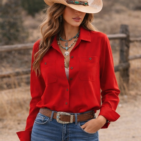 Liz Claiborne Tops - Crazy Horse Liz Claiborne Red Button Front Top M Stain Resistant Western Boho